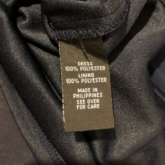 🆕 Sleeveless Colorblock Pink & Navy Blue Pleated Dress with Berry Belt - Picture 4 of 6